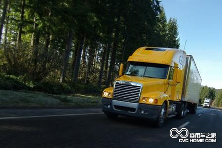 美國施耐德第25000輛福萊納交車，商用車之家網(wǎng)訊
