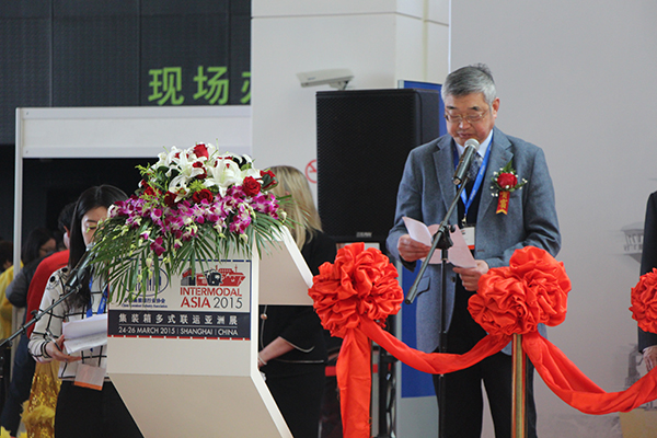 上海市交通運輸協(xié)會常務副會長干觀德先生