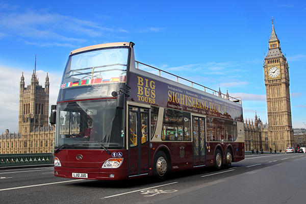 安凱雙層敞篷車服務(wù)英國倫敦的黃金旅游線.jpg