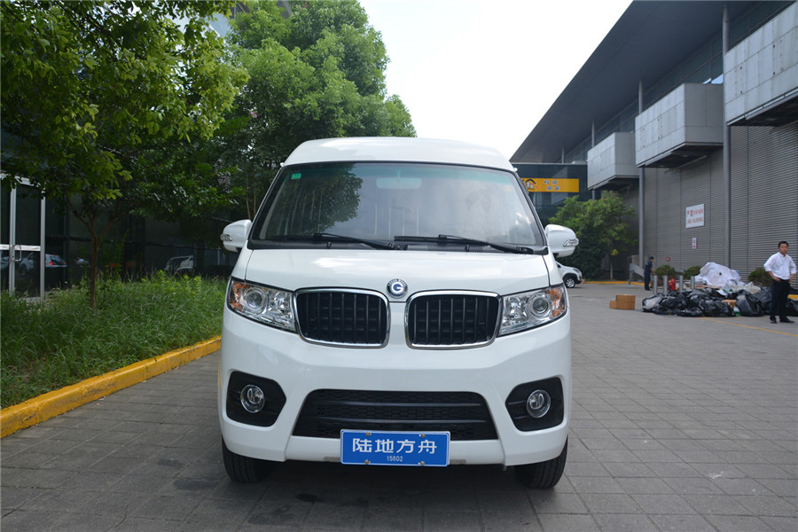 陸地方舟威途X35